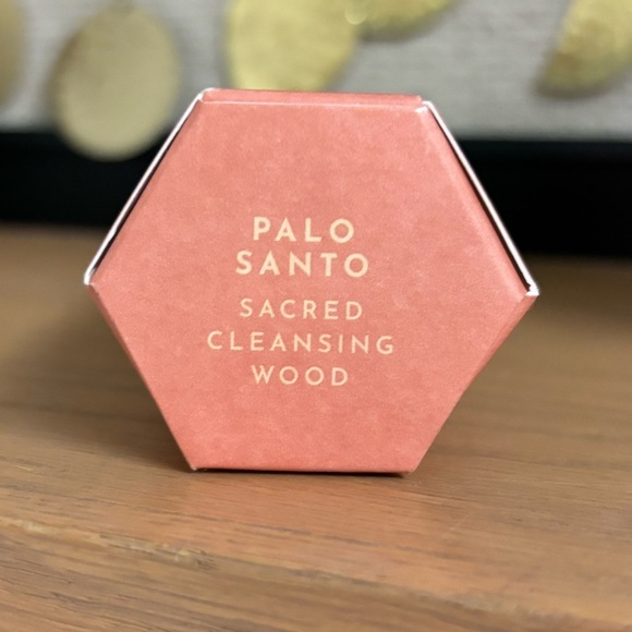 Palo Santo Sticks - Picture 3 of 7